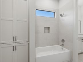 316 W 30th Street, Houston TX 77018
