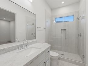 316 W 30th Street, Houston TX 77018