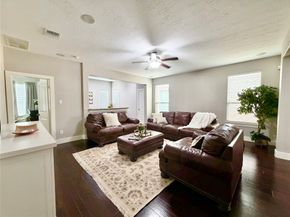 8121 E Pine Creek Bend, Cypress TX 77433