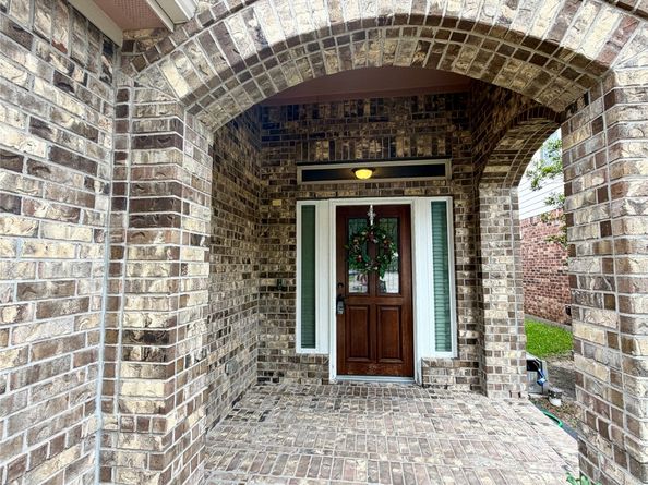 8121 E Pine Creek Bend, Cypress TX 77433