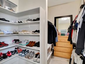 2001 Bering Drive 10H, Houston TX 77057
