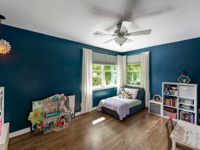 722 Azaleadell Drive, Houston TX 77018
