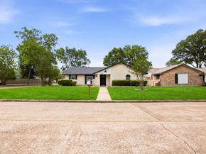 7603 Vernwood Street, Houston TX 77040