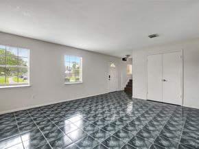 5514/5516 Deep Forest Drive, Houston TX 77092