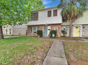 5514/5516 Deep Forest Drive, Houston TX 77092