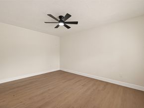 9527 Vanwood Street, Houston TX 77040