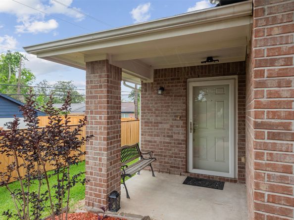 13022 Cherton Court, Houston TX 77045