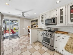 919 Key Street, Houston TX 77009