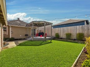 919 Key Street, Houston TX 77009