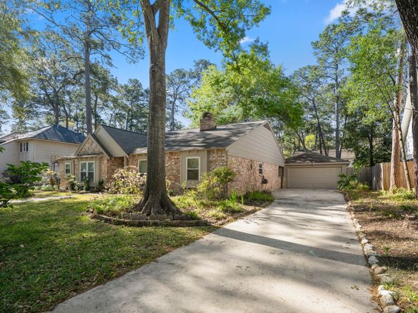 11611 Primwood Drive, Houston TX 77070