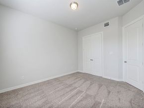 1517 Canter Bayou Way, Houston TX 77043