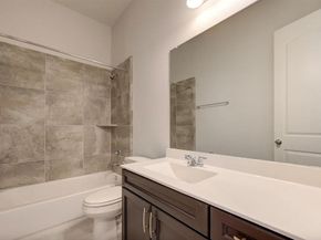 1517 Canter Bayou Way, Houston TX 77043