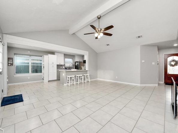 10203 Hollow Canyon Drive, Sugar Land TX 77498