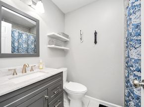 10203 Hollow Canyon Drive, Sugar Land TX 77498