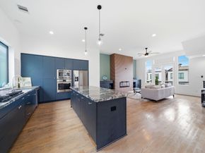 1436 W 24th Street, Houston TX 77008