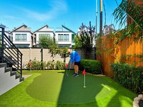 1436 W 24th Street, Houston TX 77008