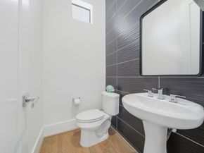 1436 W 24th Street, Houston TX 77008