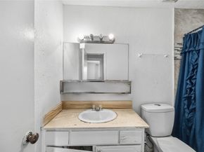 8456 Leawood Boulevard, Houston TX 77072