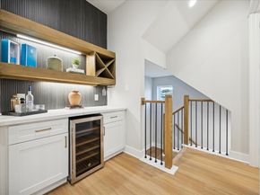 719 Thornton Road C, Houston TX 77018