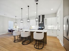 719 Thornton Road C, Houston TX 77018