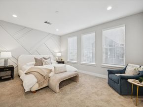 719 Thornton Road C, Houston TX 77018