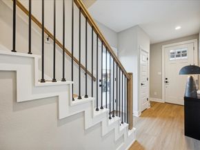 719 Thornton Road C, Houston TX 77018