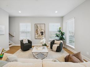 719 Thornton Road C, Houston TX 77018