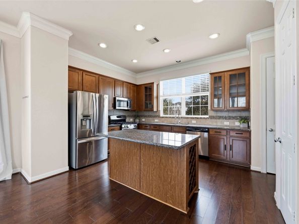 10702 Clearview Villa Place, Houston TX 77025