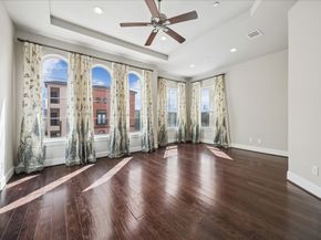 4016 Barnes Street, Houston TX 77007