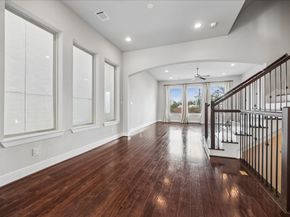 4016 Barnes Street, Houston TX 77007