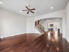 4016 Barnes Street, Houston TX 77007