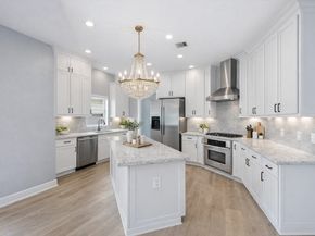 18 E Bonny Branch Street, The Woodlands TX 77382