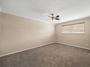 2219 Triway Lane 240, Houston TX 77043