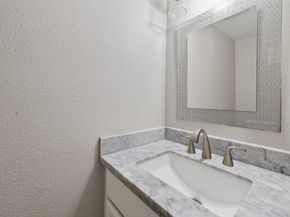 6351 Briar Rose Drive 149, Houston TX 77057