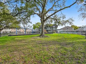 6351 Briar Rose Drive 149, Houston TX 77057