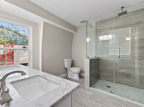 6351 Briar Rose Drive 149, Houston TX 77057