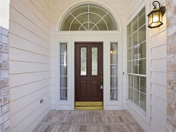 39 N Merryweather Circle, The Woodlands TX 77384