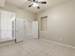 39 N Merryweather Circle, The Woodlands TX 77384