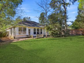 39 N Merryweather Circle, The Woodlands TX 77384