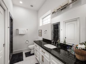 1210 Parkerhaven Court, Houston TX 77008