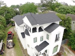 1210 Parkerhaven Court, Houston TX 77008