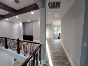 9729 Neuens Road, Houston TX 77080