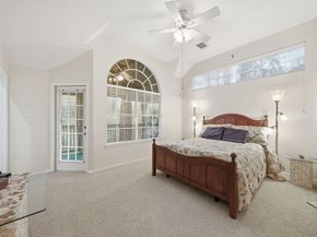 74 E Lakeridge Drive, The Woodlands TX 77381