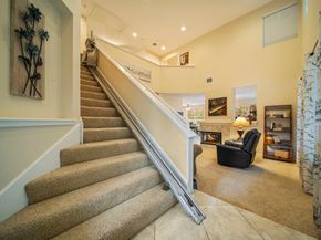 74 E Lakeridge Drive, The Woodlands TX 77381