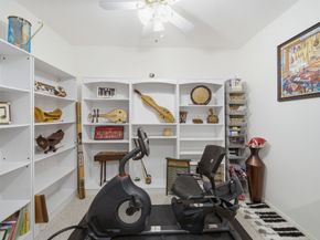 74 E Lakeridge Drive, The Woodlands TX 77381