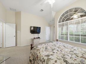 74 E Lakeridge Drive, The Woodlands TX 77381