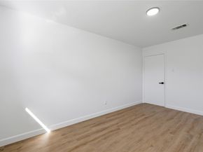 5510 Dryad Drive, Houston TX 77035