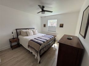 15511 Bowsprit Lane, Houston TX 77062