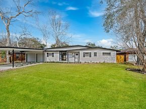 10042 Lazy Oaks Street, Houston TX 77080