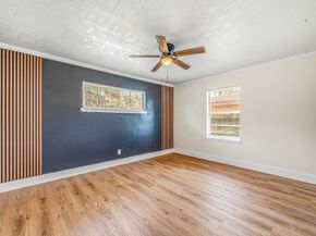 10042 Lazy Oaks Street, Houston TX 77080